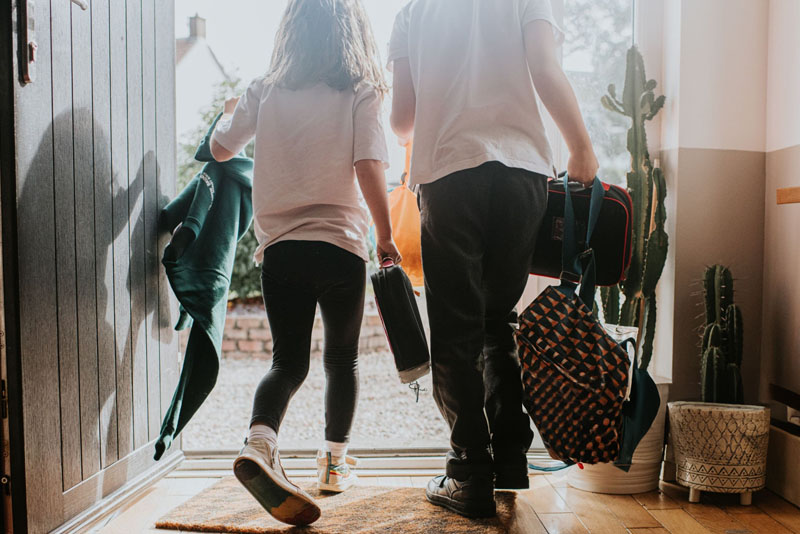 summer vacation tips before leaving uae